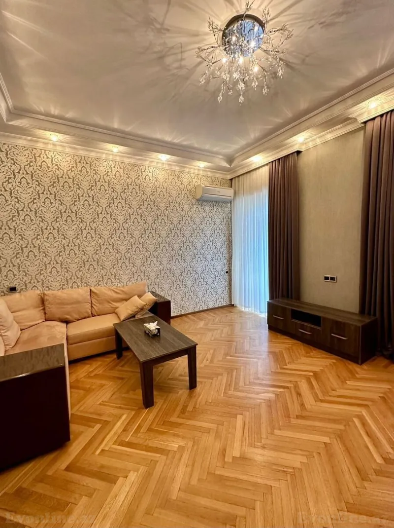 Satılır 3 otaqlı Mənzil Yeni tikili 75 m² Bayıl - şəkil 2