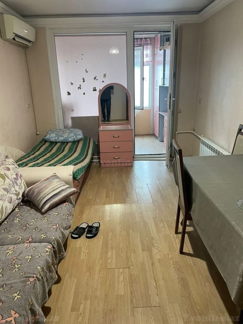 2 otaqlı Mənzil 52 m² İnşaatçılar m. Kirayə verilir
