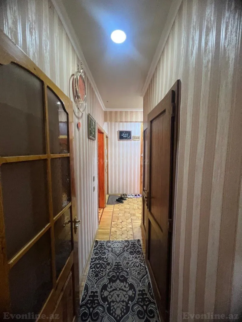 Satılır 2 otaqlı Mənzil Köhnə tikili 65 m² 8-ci mikrorayon - şəkil 8
