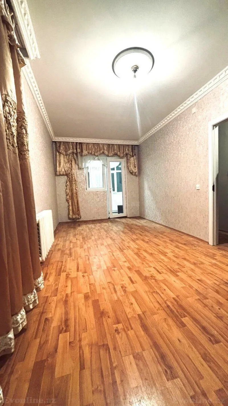 Satılır 2 otaqlı Mənzil Köhnə tikili 37 m² Qaraçuxur - şəkil 2