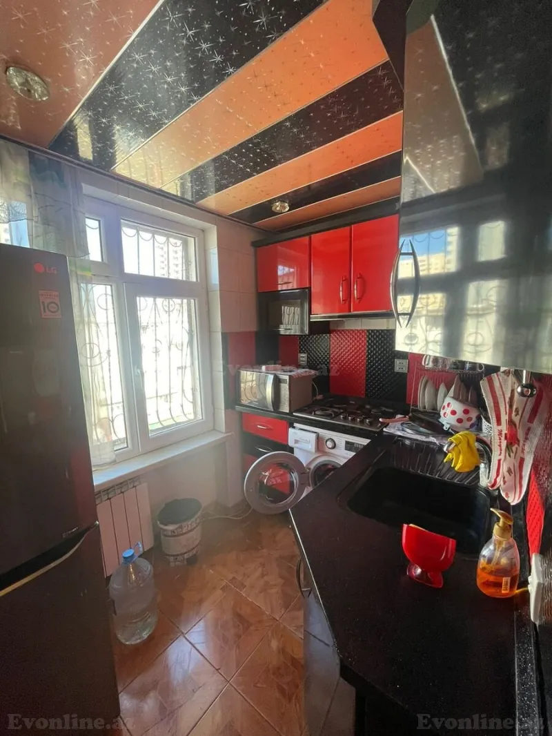 Kirayə verilir 3 otaqlı Mənzil Köhnə tikili 70 m² Yasamal - şəkil 9