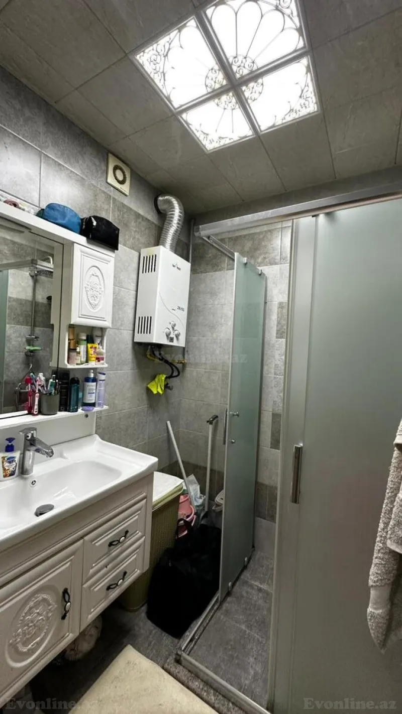 Satılır 2 otaqlı Mənzil Köhnə tikili 52 m² 5-ci mikrorayon - şəkil 14