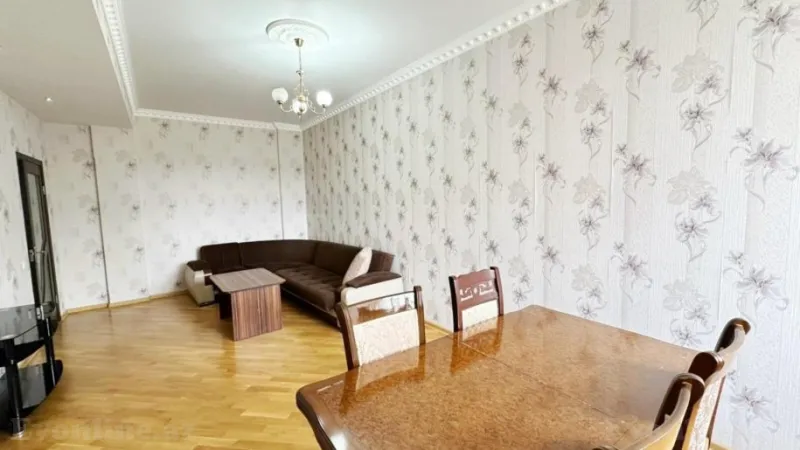 2 otaqlı Mənzil 85 m² Xətai m. Satılır