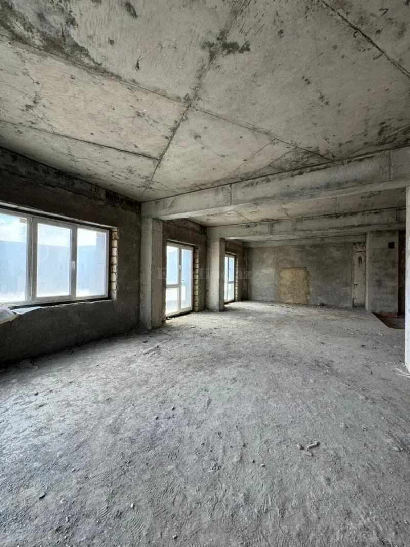 Satılır 4 otaqlı Mənzil Yeni tikili 245 m² Xətai r. - şəkil 9