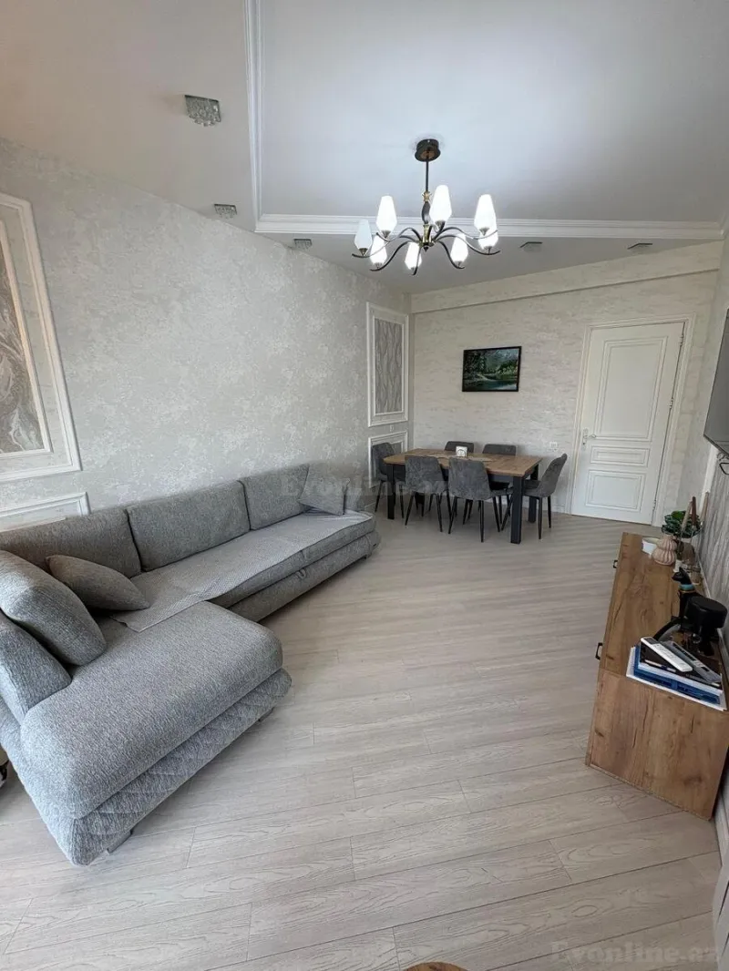 Satılır 3 otaqlı Mənzil Yeni tikili 90 m² İnşaatçılar m. - şəkil 3