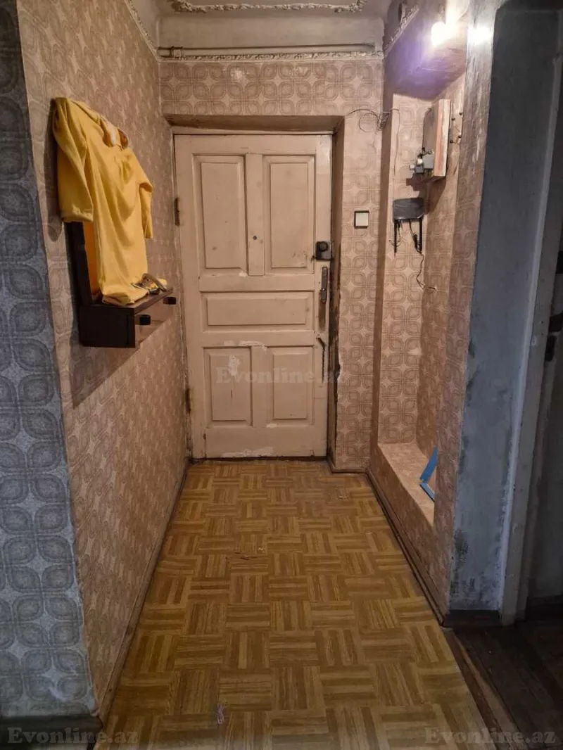 Satılır 3 otaqlı Mənzil Köhnə tikili 70 m² Elmlər Akademiyası m. - şəkil 3