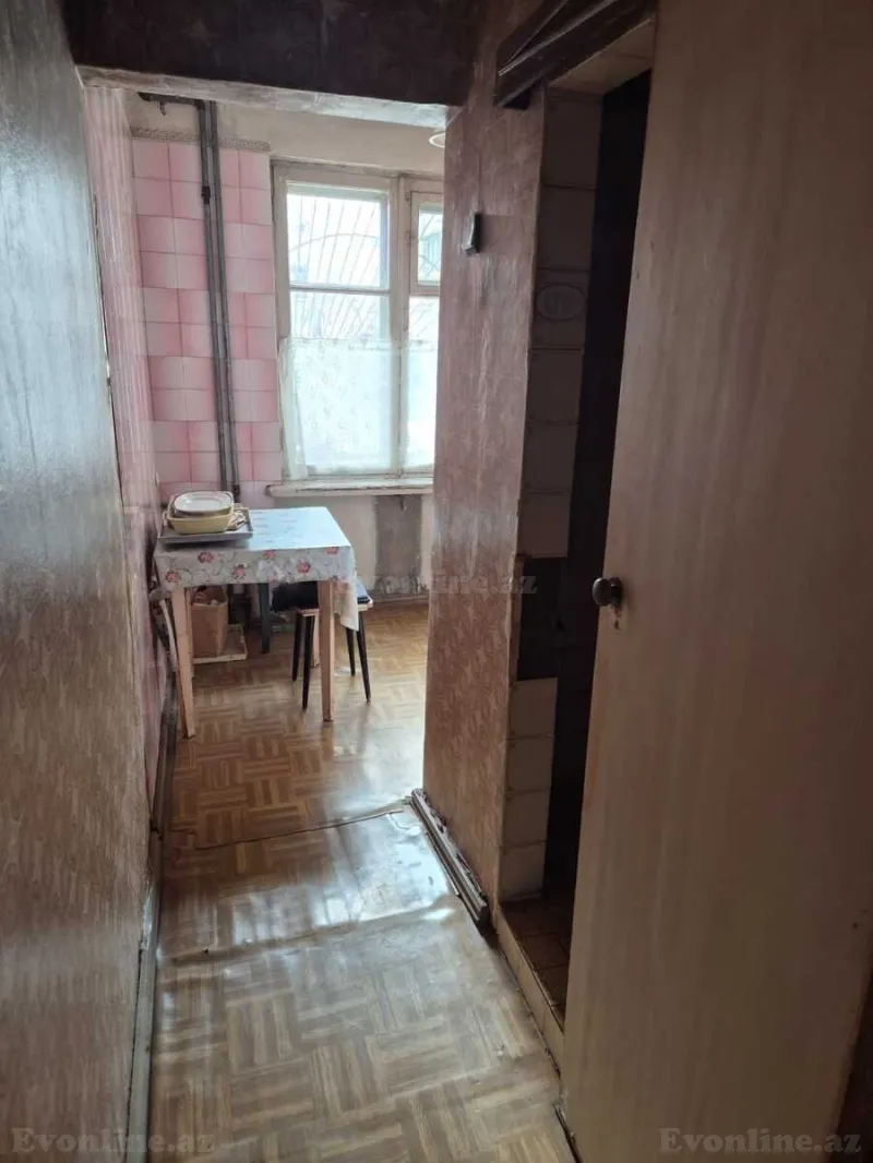 Satılır 3 otaqlı Mənzil Köhnə tikili 70 m² Elmlər Akademiyası m. - şəkil 6