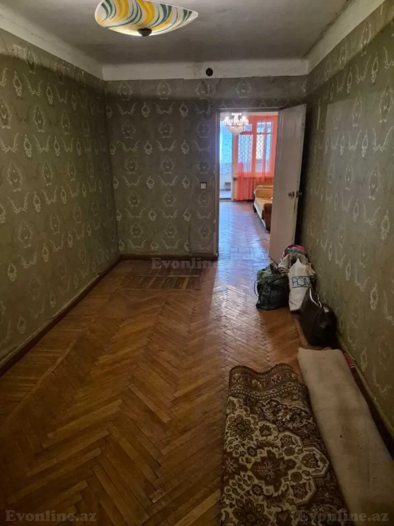 Satılır 3 otaqlı Mənzil Köhnə tikili 70 m² Elmlər Akademiyası m. - şəkil 9