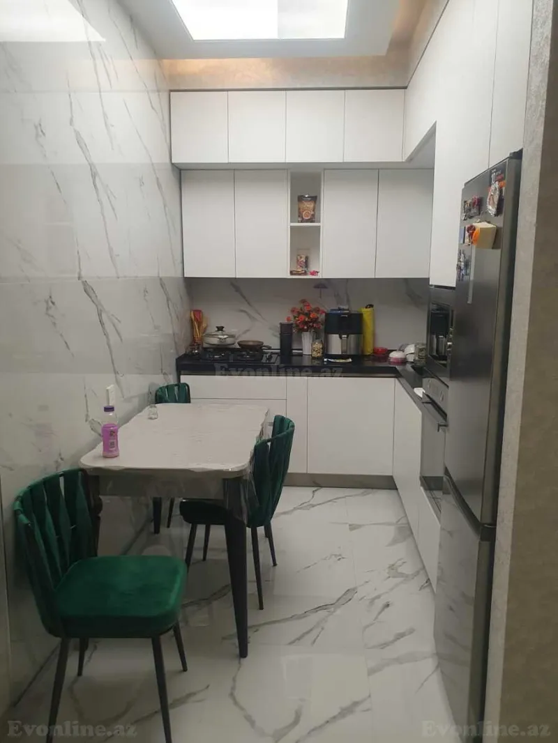 Satılır 2 otaqlı Mənzil Yeni tikili 68 m² Elmlər Akademiyası m. - şəkil 2