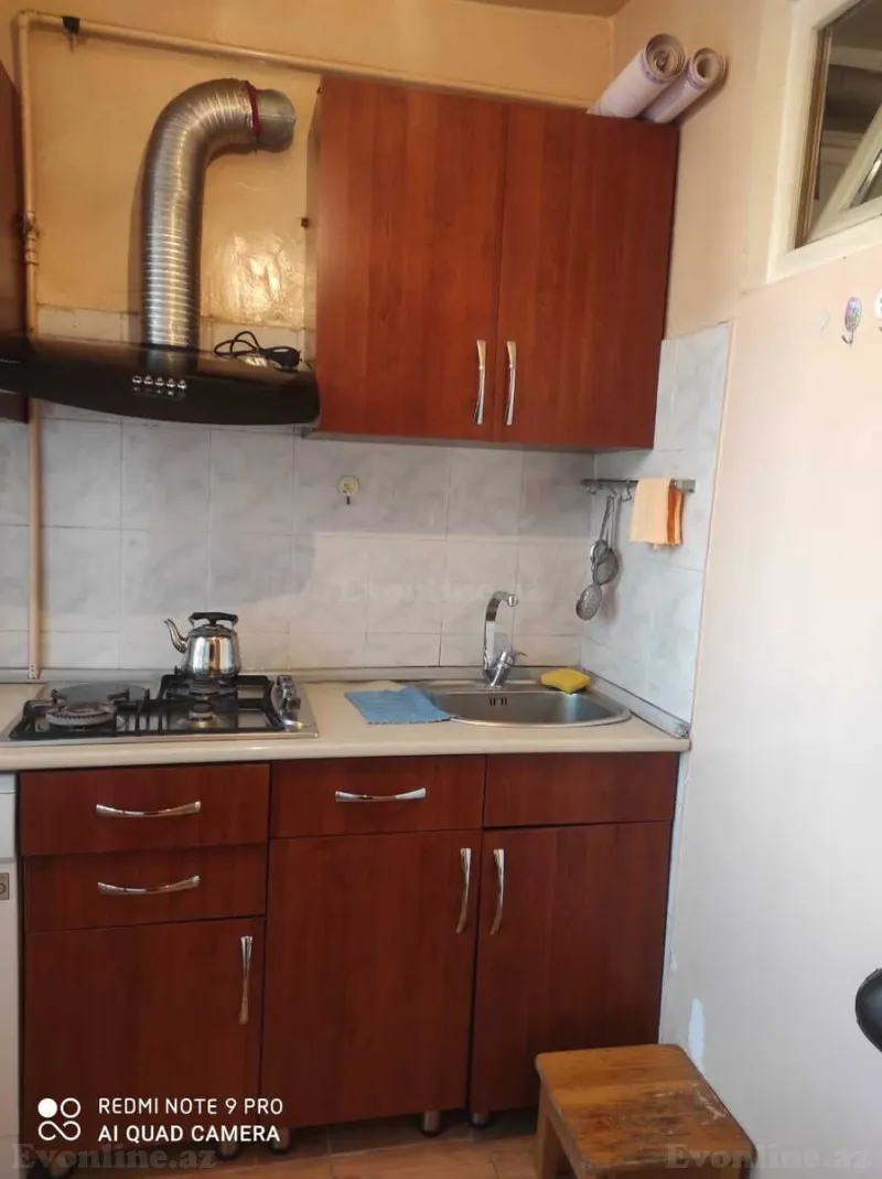 Kirayə verilir 1 otaqlı Mənzil Köhnə tikili 40 m² İnşaatçılar m. - şəkil 8