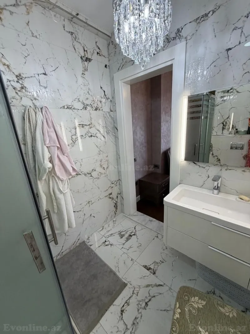 Kirayə verilir 3 otaqlı Mənzil Yeni tikili 150 m² Nərimanov r. - şəkil 9