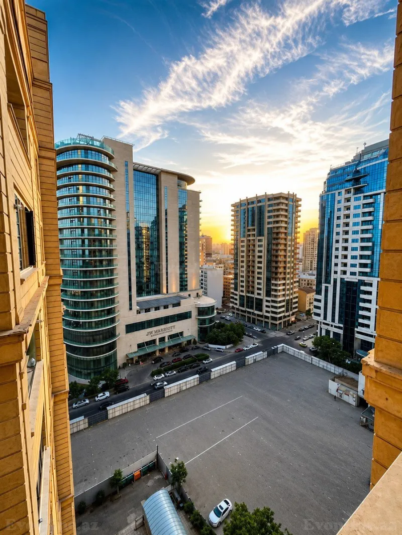 3 otaqlı Mənzil 140 m² 28 May m. Kirayə verilir