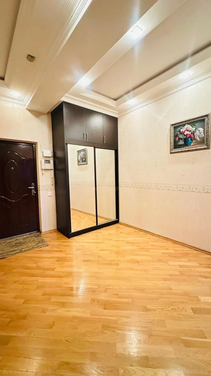 Satılır 2 otaqlı Mənzil Yeni tikili 72 m² Nəsimi r. - şəkil 8