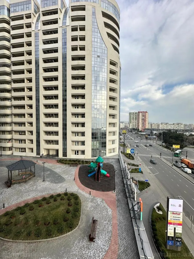 Satılır 4 otaqlı Mənzil Yeni tikili 200 m² Həzi Aslanov m. - şəkil 4