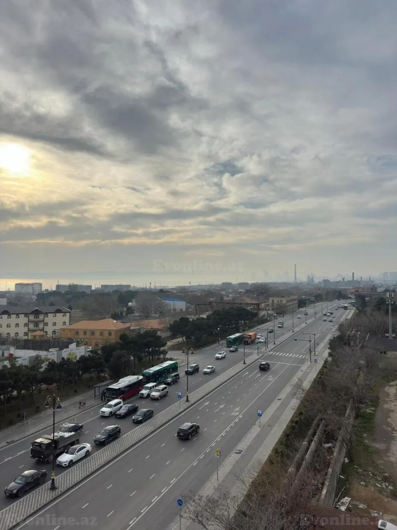 Satılır 4 otaqlı Mənzil Yeni tikili 200 m² Həzi Aslanov m. - şəkil 7