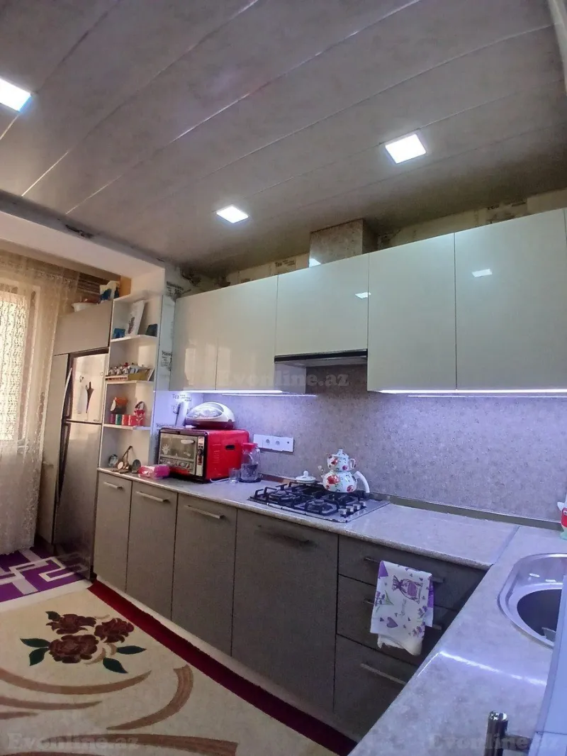 Satılır 2 otaqlı Mənzil Köhnə tikili 70 m² Elmlər Akademiyası m. - şəkil 5