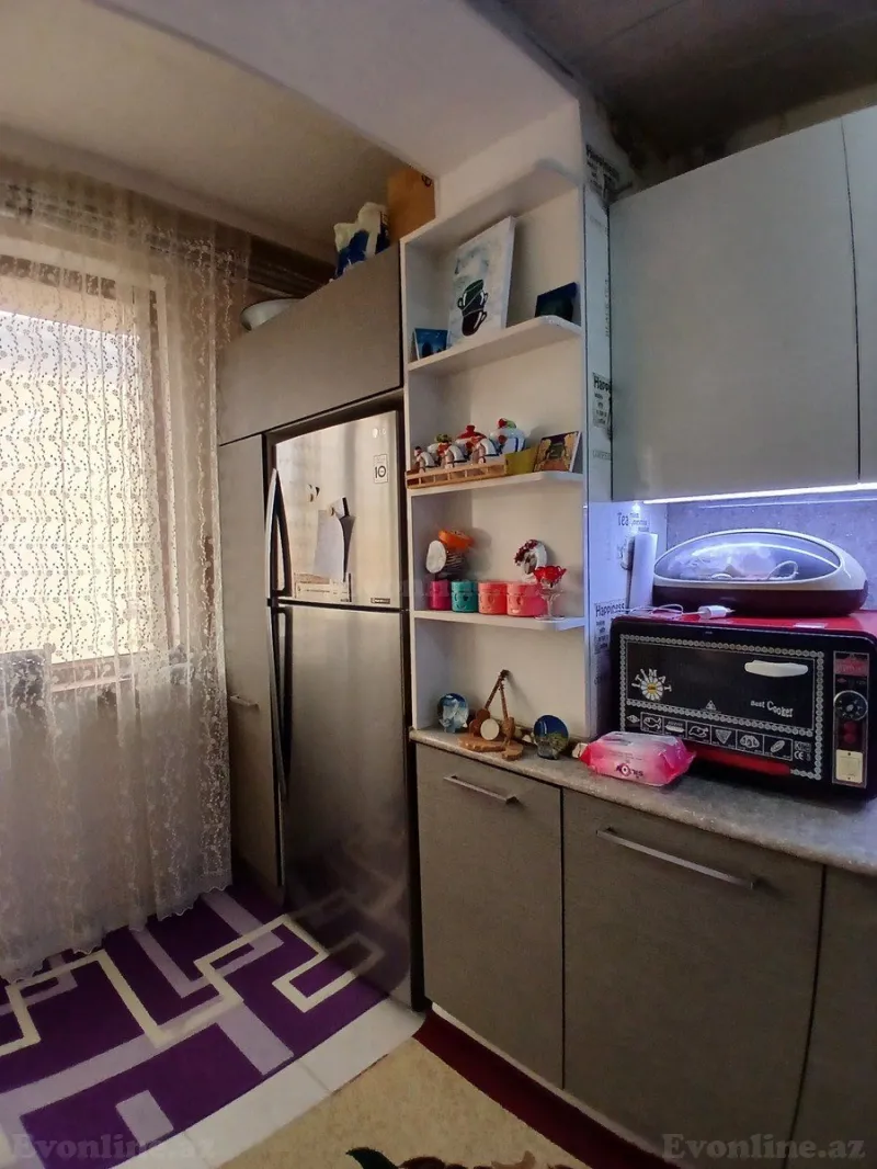 Satılır 2 otaqlı Mənzil Köhnə tikili 70 m² Elmlər Akademiyası m. - şəkil 11