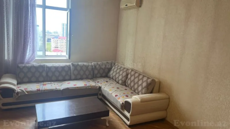 2 otaqlı Mənzil 75 m² İnşaatçılar m. Kirayə verilir