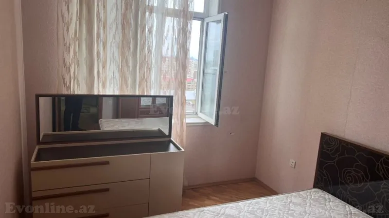 Kirayə verilir 2 otaqlı Mənzil Yeni tikili 75 m² İnşaatçılar m. - şəkil 3