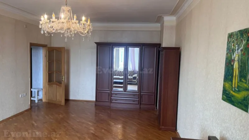 Kirayə verilir 2 otaqlı Mənzil Yeni tikili 75 m² İnşaatçılar m. - şəkil 12