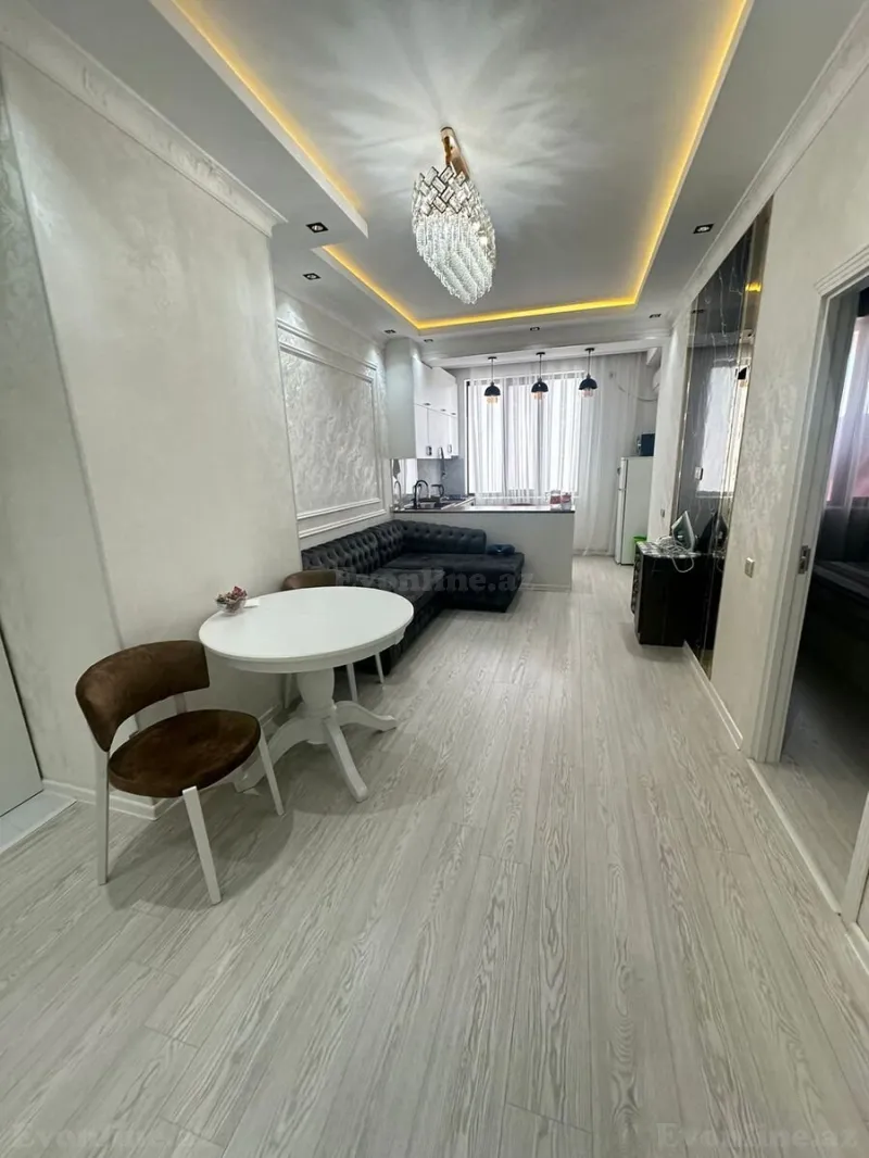 2 otaqlı Mənzil 56 m² Xətai r. Satılır