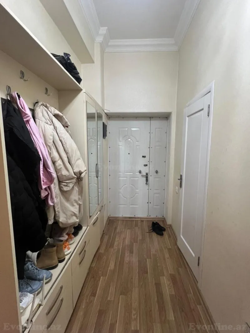 Kirayə verilir 3 otaqlı Mənzil Köhnə tikili 110 m² Sahil m. - şəkil 9