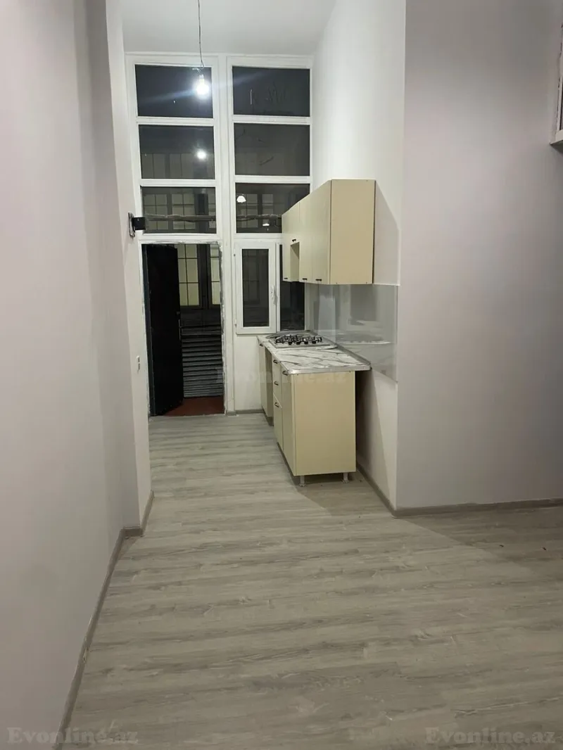 Satılır 2 otaqlı Mənzil Köhnə tikili 30 m² Nizami m. - şəkil 2