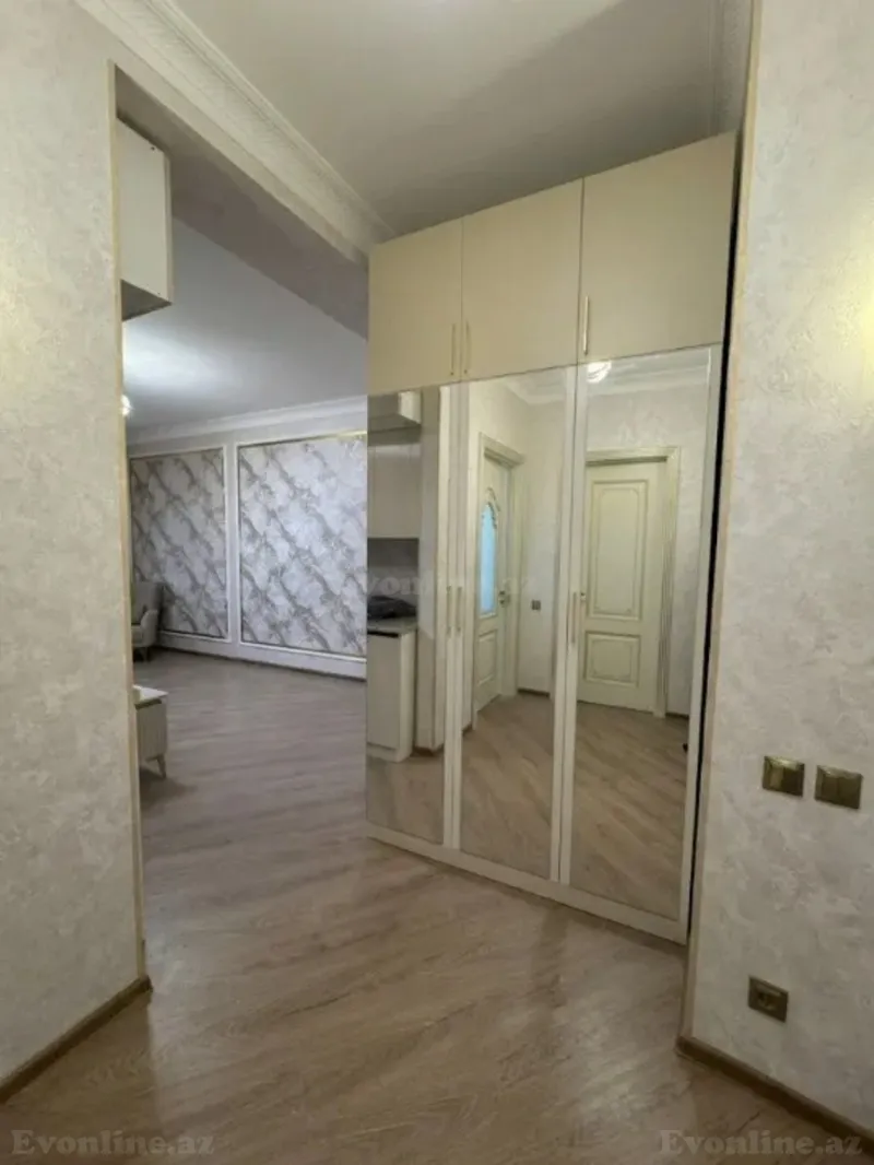 Kirayə verilir 2 otaqlı Mənzil Yeni tikili 60 m² İnşaatçılar m. - şəkil 2