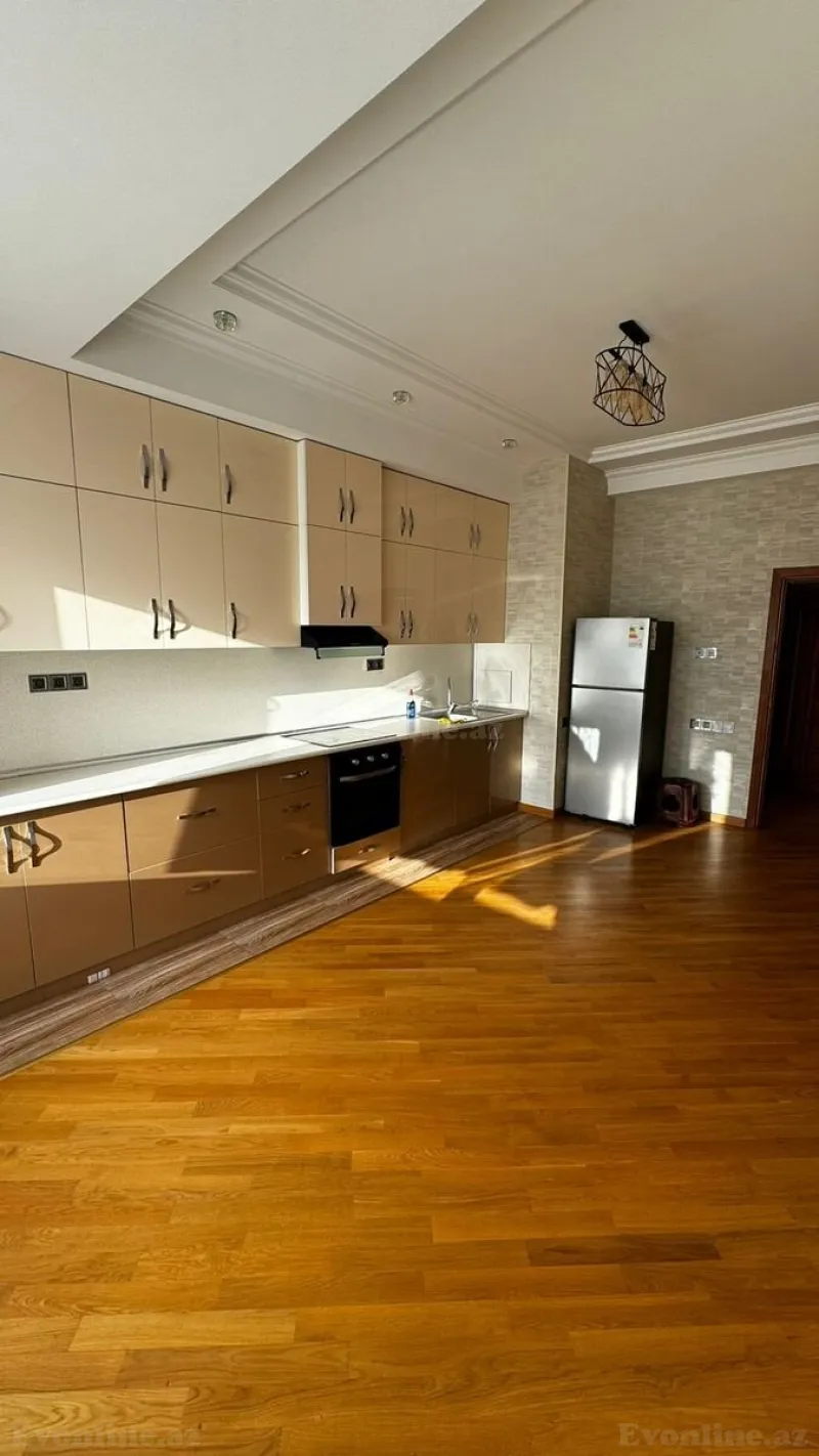 Kirayə verilir 3 otaqlı Mənzil Yeni tikili 130 m² Xətai r. - şəkil 12