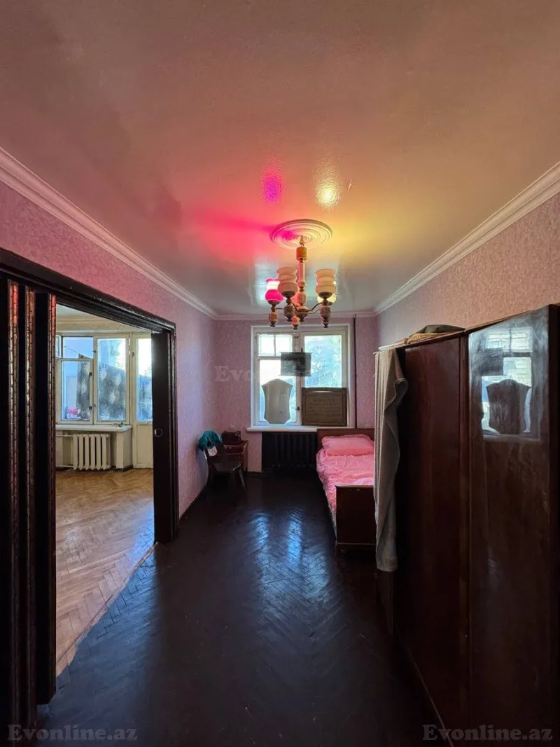 Satılır 3 otaqlı Mənzil Köhnə tikili 75 m² Nizami m. - şəkil 6