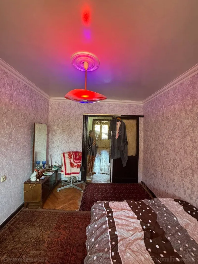 Satılır 3 otaqlı Mənzil Köhnə tikili 75 m² Nizami m. - şəkil 9