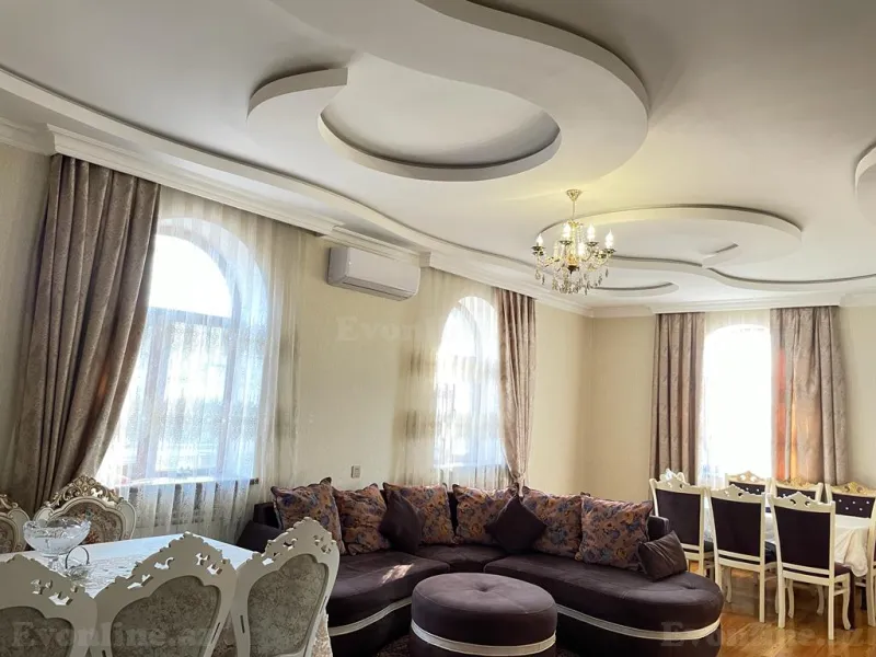 Satılır 5 otaqlı Həyət evi 320 m² Binə - şəkil 8