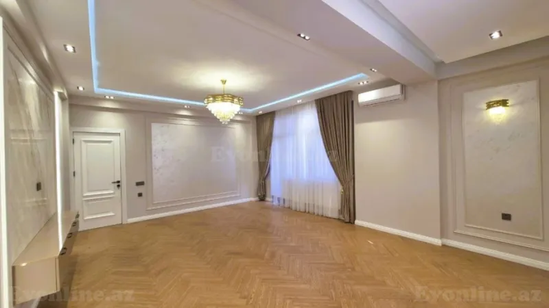 Satılır 3 otaqlı Mənzil Yeni tikili 131 m² 28 May m. - şəkil 5