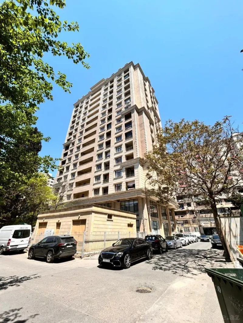 Satılır 3 otaqlı Mənzil Yeni tikili 170 m² Nəriman Nərimanov m.