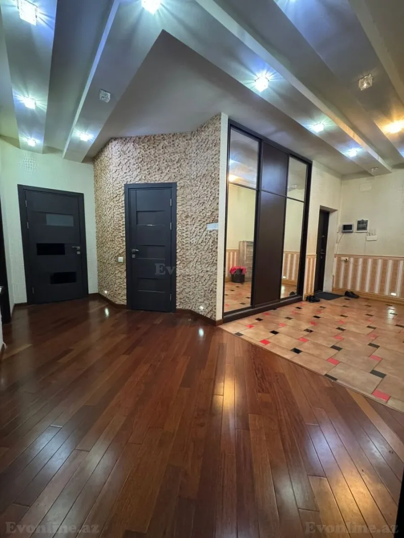 Satılır 4 otaqlı Mənzil Yeni tikili 187 m² Xətai m. - şəkil 11