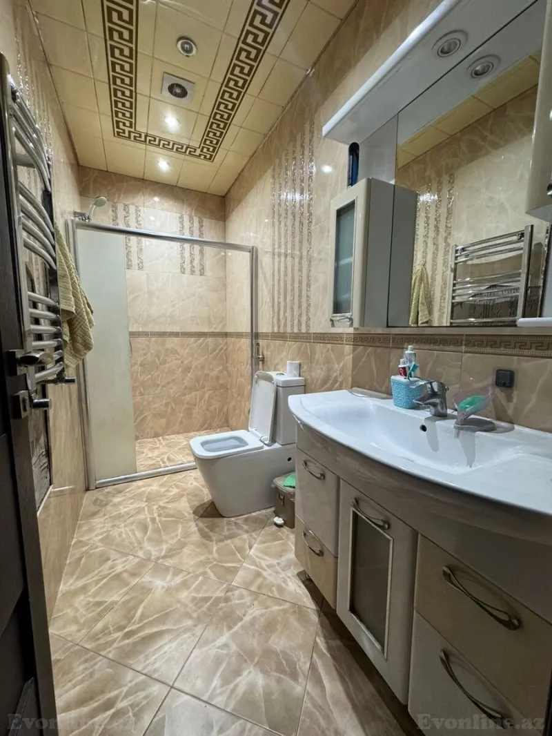 Satılır 4 otaqlı Mənzil Yeni tikili 187 m² Xətai m. - şəkil 15