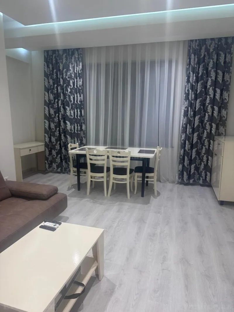 Kirayə verilir 2 otaqlı Mənzil Yeni tikili 82 m² Xətai m. - şəkil 3
