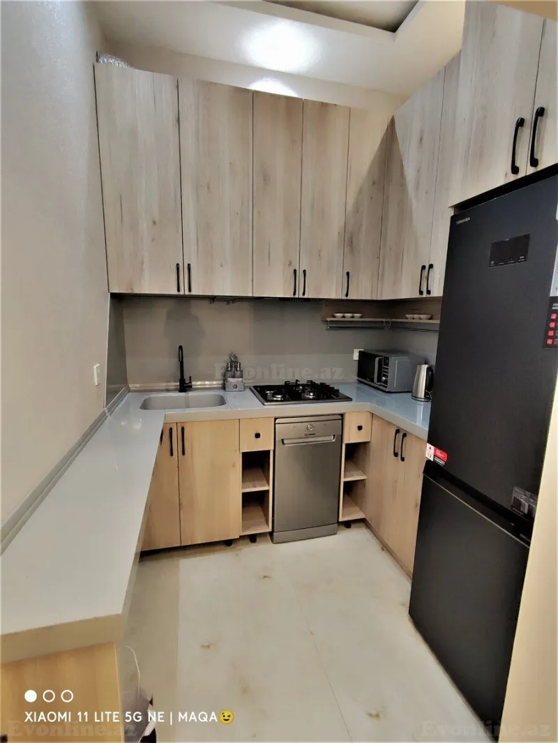 Kirayə verilir 3 otaqlı Mənzil Yeni tikili 80 m² Nizami m. - şəkil 11