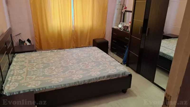 Satılır 5 otaqlı Mənzil Köhnə tikili 120 m² Suraxanı r. - şəkil 4