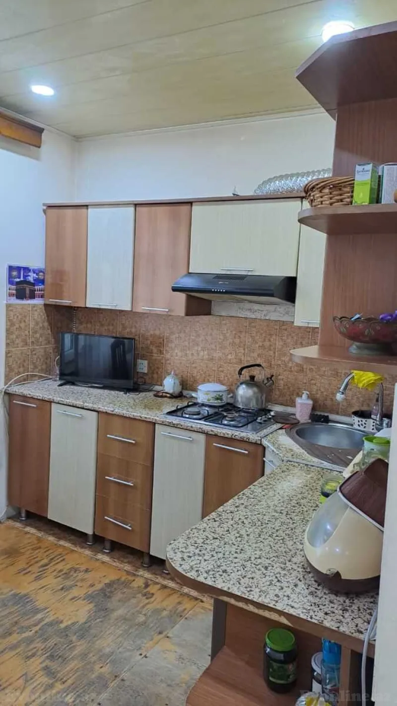Satılır 5 otaqlı Mənzil Köhnə tikili 120 m² Suraxanı r. - şəkil 9