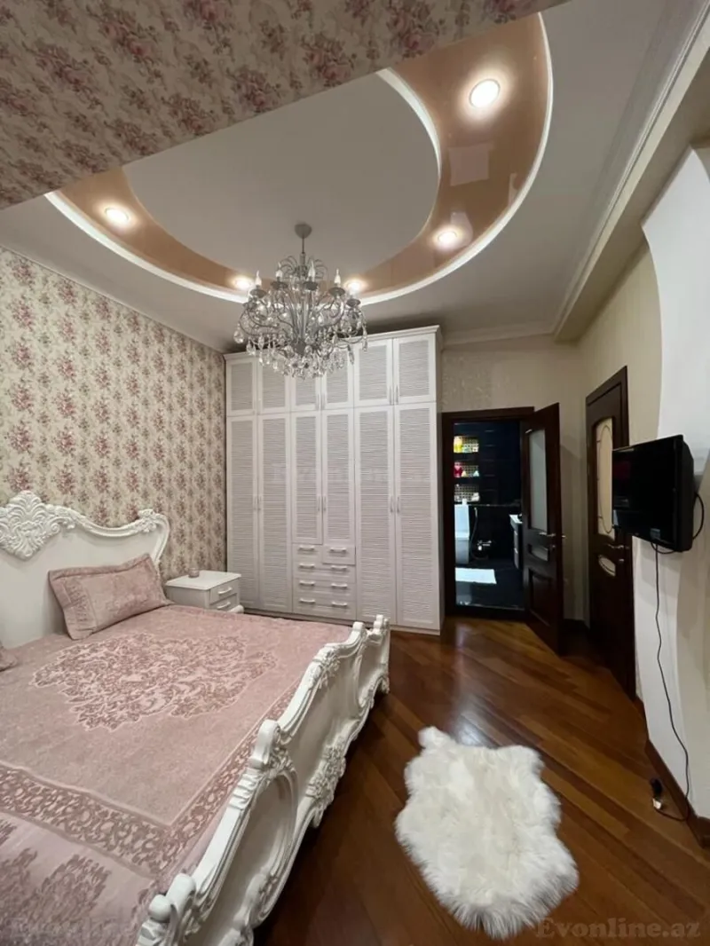 Satılır 2 otaqlı Mənzil Yeni tikili 120 m² Nəsimi r. - şəkil 4
