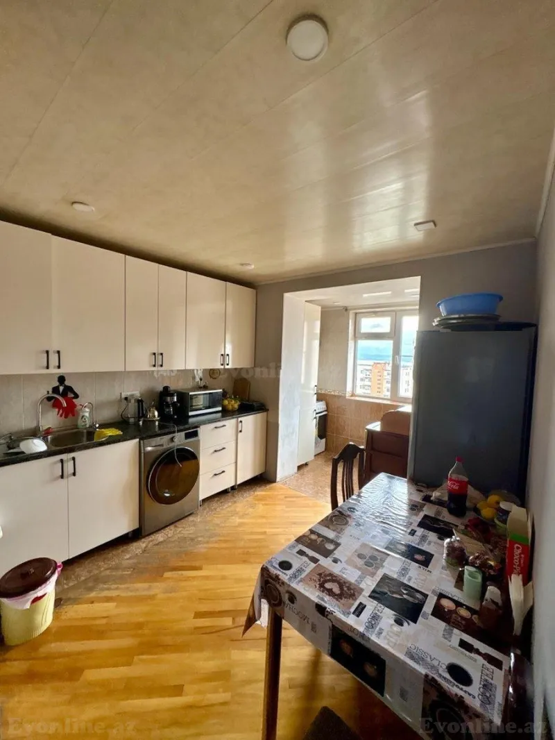 Satılır 5 otaqlı Mənzil Köhnə tikili 112 m² Əhmədli m. - şəkil 15