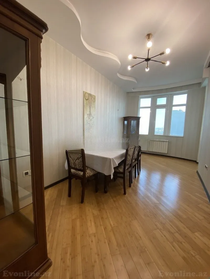 Kirayə verilir 3 otaqlı Mənzil Yeni tikili 100 m² Nərimanov r. - şəkil 4
