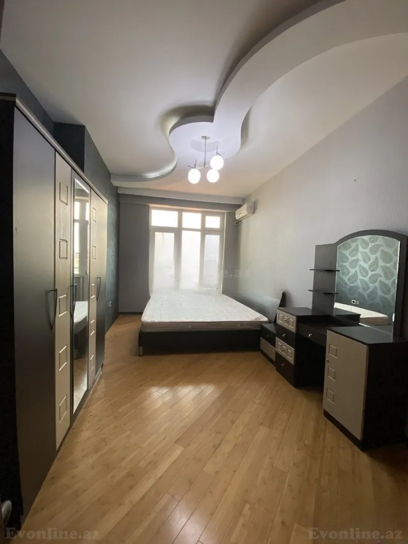 Kirayə verilir 3 otaqlı Mənzil Yeni tikili 100 m² Nərimanov r. - şəkil 5