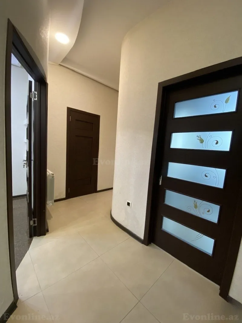 Kirayə verilir 3 otaqlı Mənzil Yeni tikili 100 m² Nərimanov r. - şəkil 9