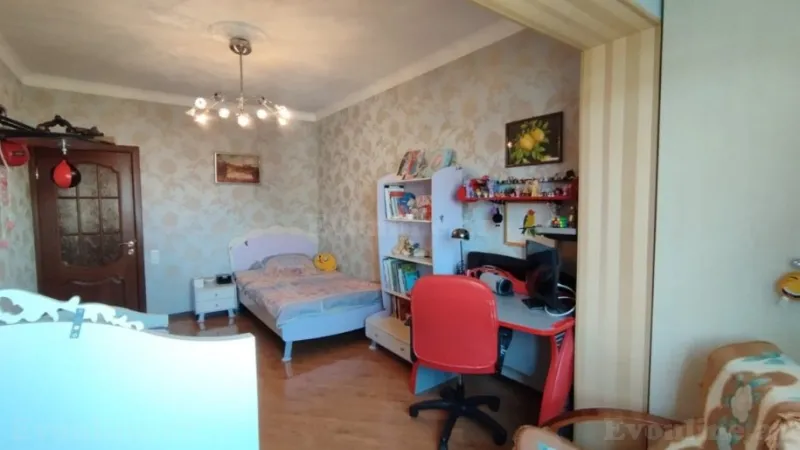 Satılır 3 otaqlı Mənzil Köhnə tikili 85 m² Xətai r. - şəkil 5