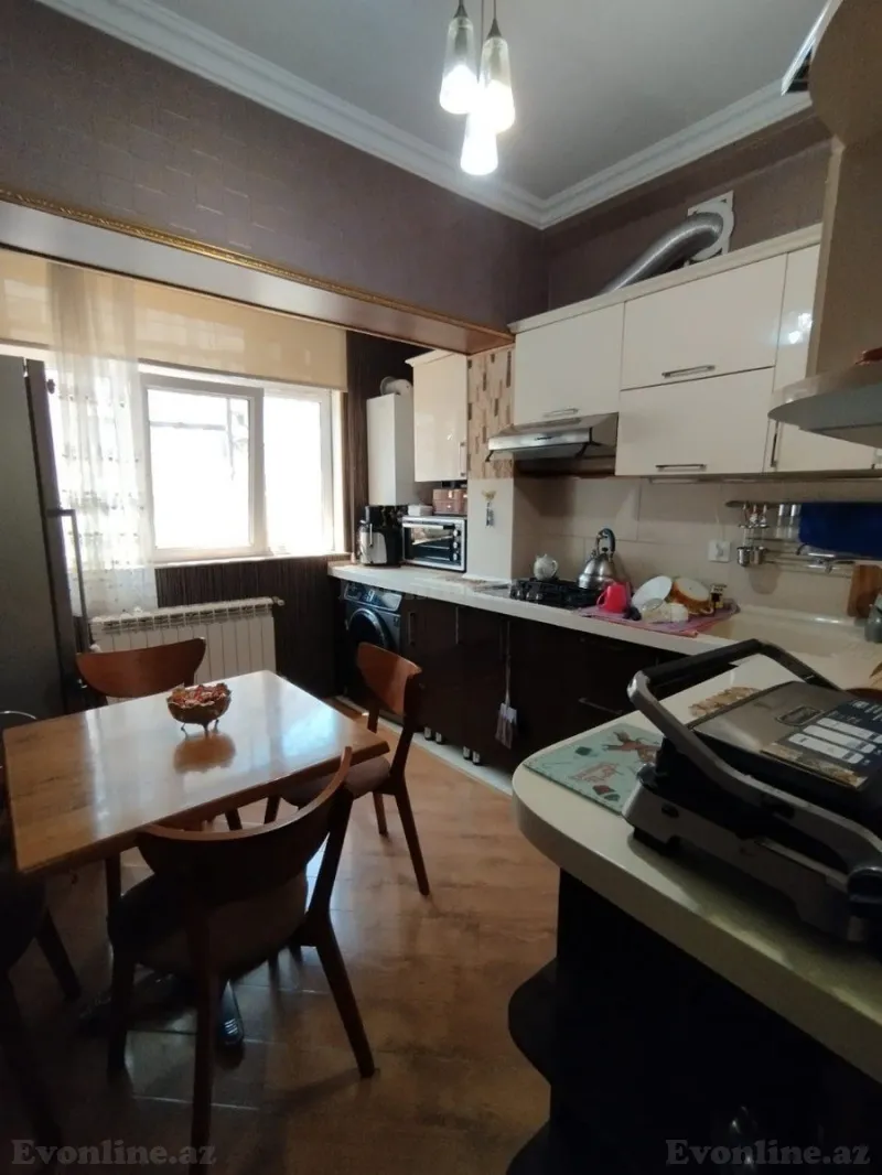 Satılır 3 otaqlı Mənzil Köhnə tikili 85 m² Xətai r. - şəkil 8