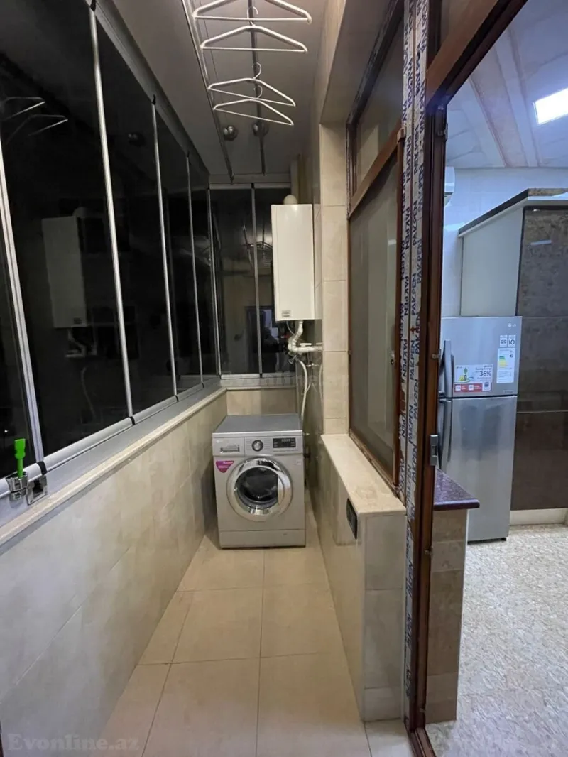 Kirayə verilir 2 otaqlı Mənzil Yeni tikili 95 m² Neftçilər m. - şəkil 13