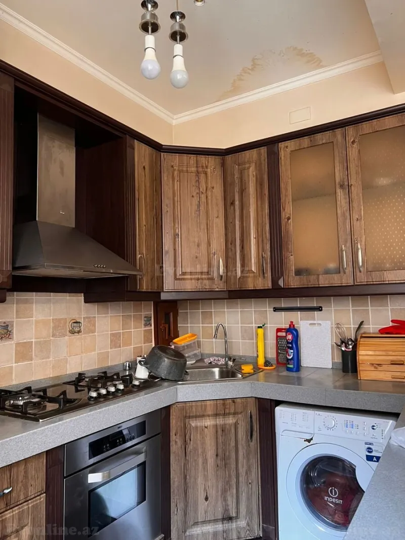 Kirayə verilir 3 otaqlı Mənzil Yeni tikili 50 m² 8 Noyabr m. - şəkil 2