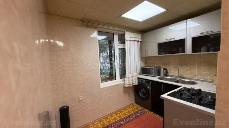 Satılır 2 otaqlı Mənzil Köhnə tikili 60 m² Yasamal